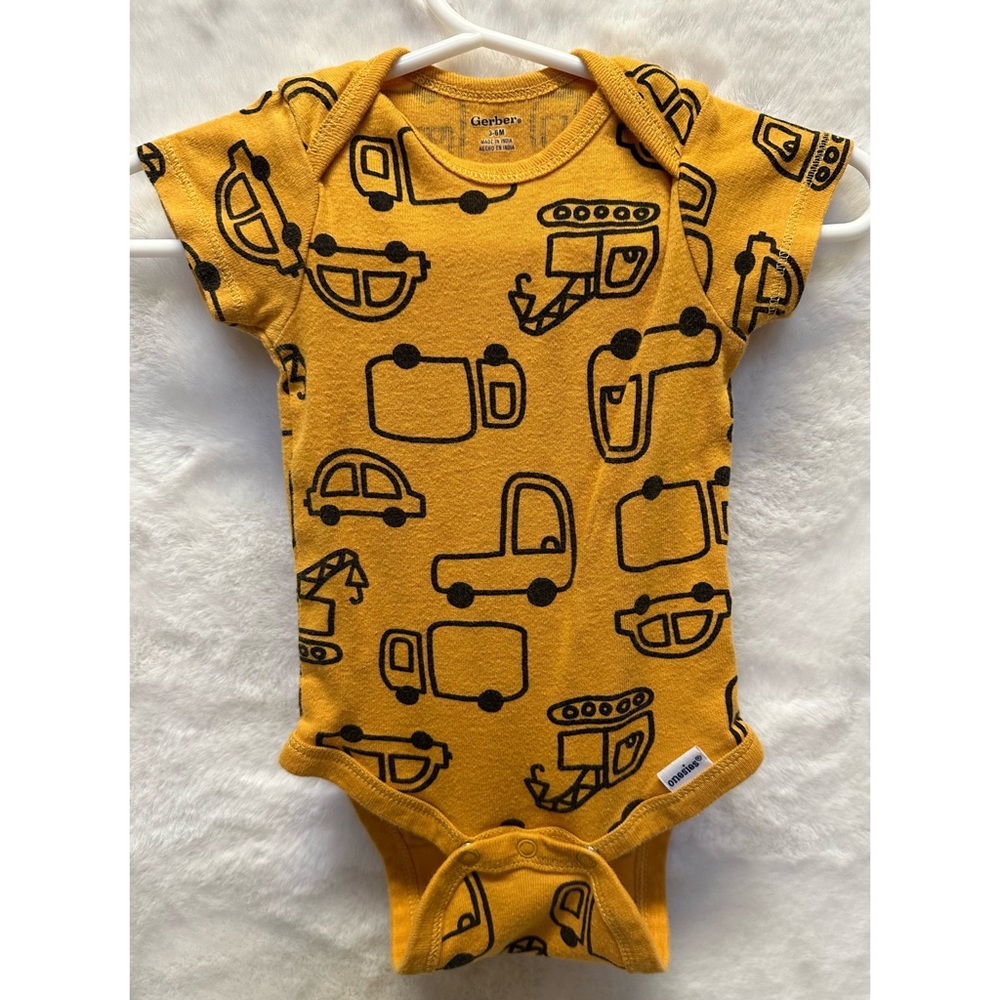 Assorted onesies. - Picture 3 of 8